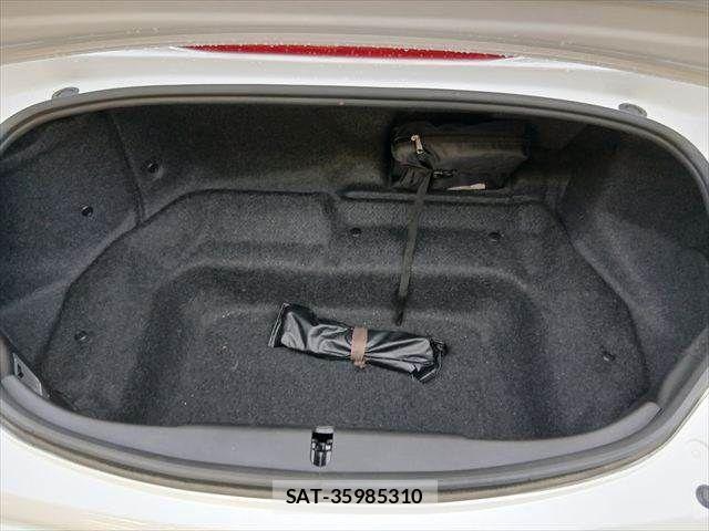 Mazda ROADSTER 2024-02 8831325-9