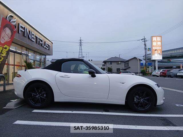 Mazda ROADSTER 2024-02 8831325-15