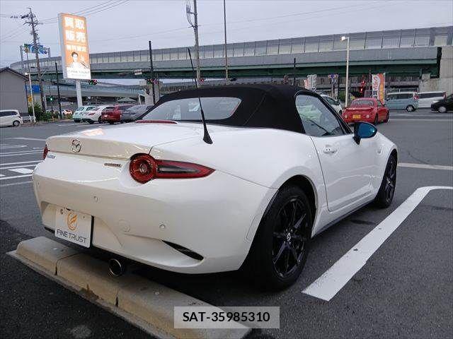 Mazda ROADSTER 2024-02 8831325-16