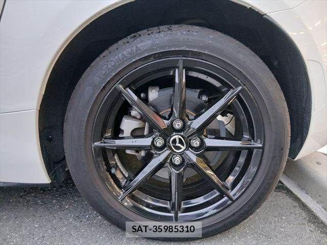 Mazda ROADSTER 2024-02 8831325-25