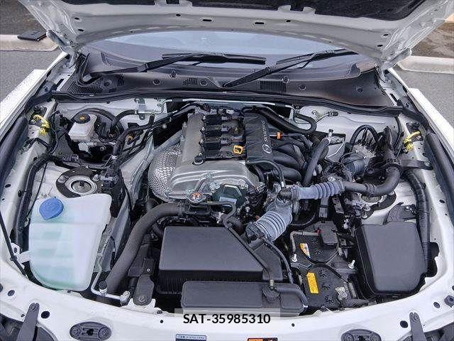Mazda ROADSTER 2024-02 8831325-28