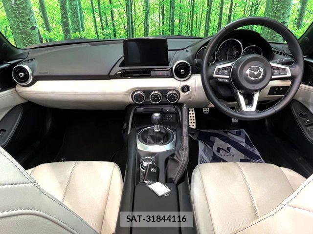 Mazda ROADSTER 2021-11 8831327-1