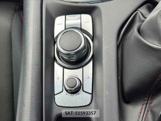 Mazda ROADSTER 2017-12 8831338-21