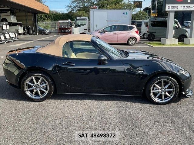 Mazda ROADSTER 2024-09 8850513-14