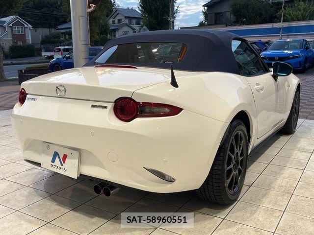 Mazda ROADSTER 2022-08 8850515-14