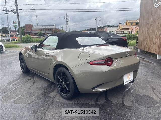 Mazda ROADSTER 2024-08 8849681-17