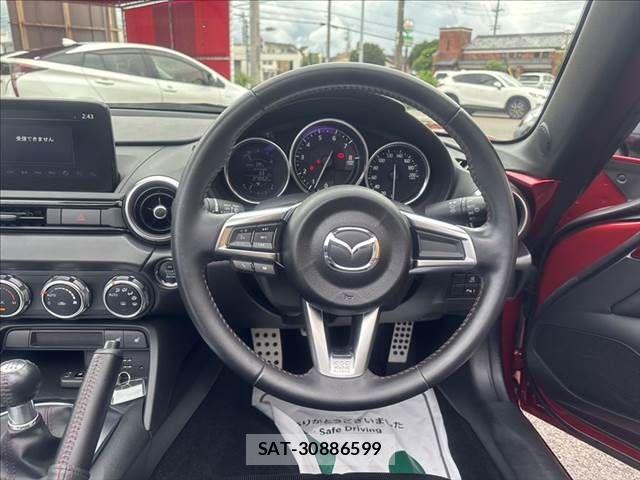 Mazda ROADSTER 2018-11 8850516-9