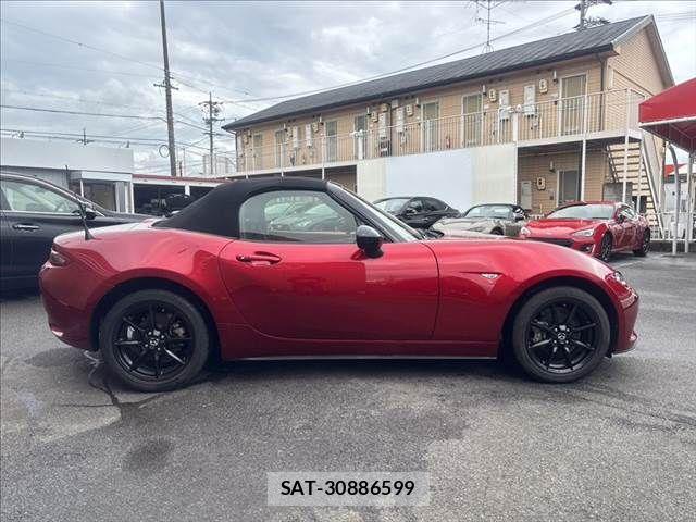 Mazda ROADSTER 2018-11 8850516-15