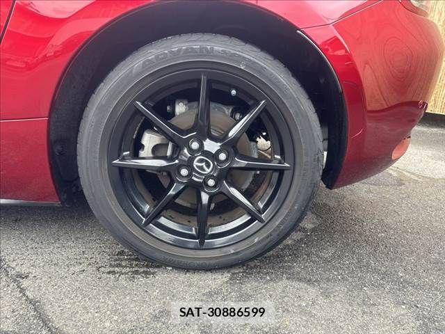 Mazda ROADSTER 2018-11 8850516-26