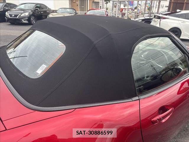 Mazda ROADSTER 2018-11 8850516-28