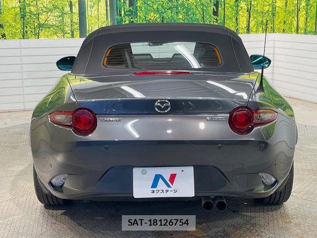 Mazda ROADSTER 2021-03 8871960-14