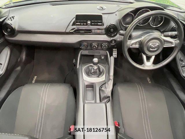 Mazda ROADSTER 2021-03 8871960-1