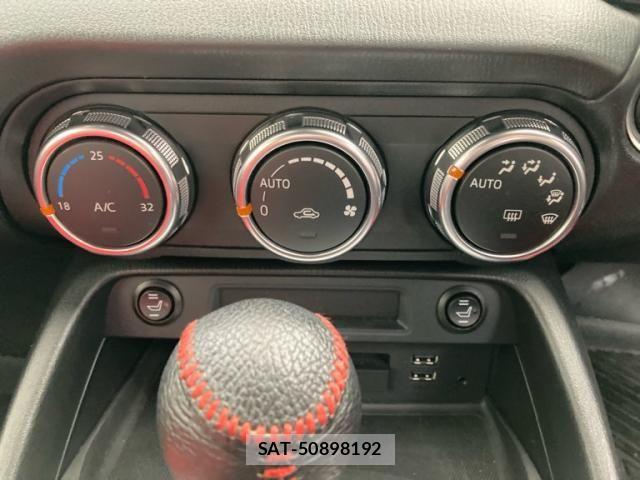 Mazda ROADSTER 2015-12 8871961-12