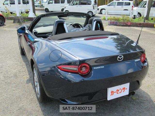 Mazda ROADSTER 2025-02 8871959-1
