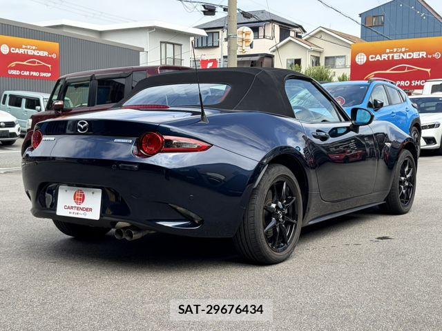 Mazda ROADSTER 2021-05 8881859-2