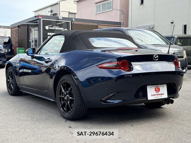 Mazda ROADSTER 2021-05 8881859-3