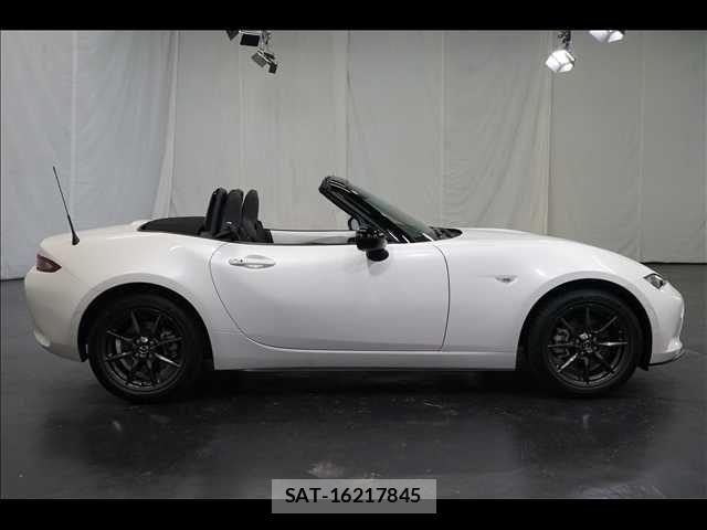 Mazda ROADSTER 2018-02 8881861-15