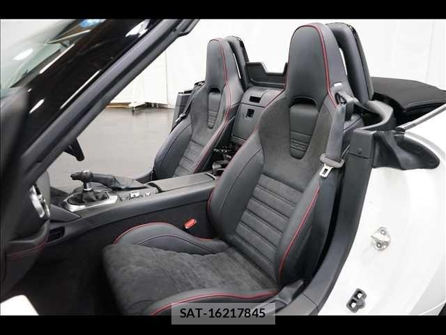 Mazda ROADSTER 2018-02 8881861-17