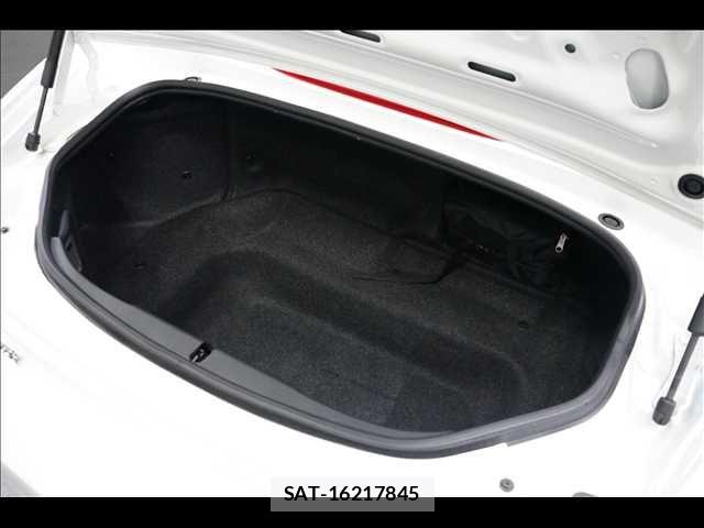 Mazda ROADSTER 2018-02 8881861-18