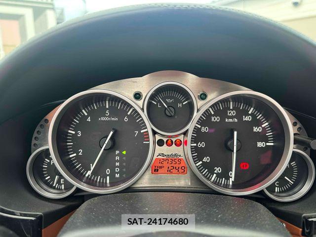 Mazda ROADSTER 2007-03 8881871-16