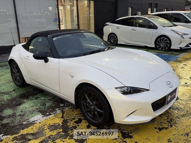 Mazda ROADSTER 2018-03 8881866-3