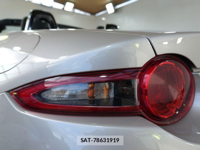 Mazda ROADSTER 2022-09 8881864-24