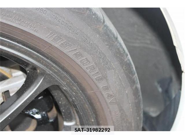 Mazda ROADSTER 2022-09 8881863-18