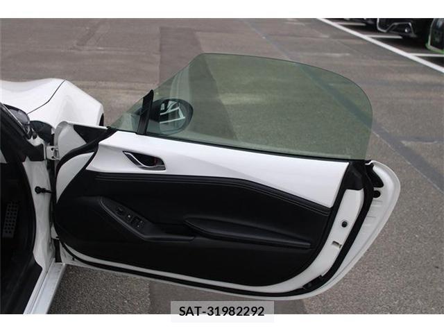 Mazda ROADSTER 2022-09 8881863-20