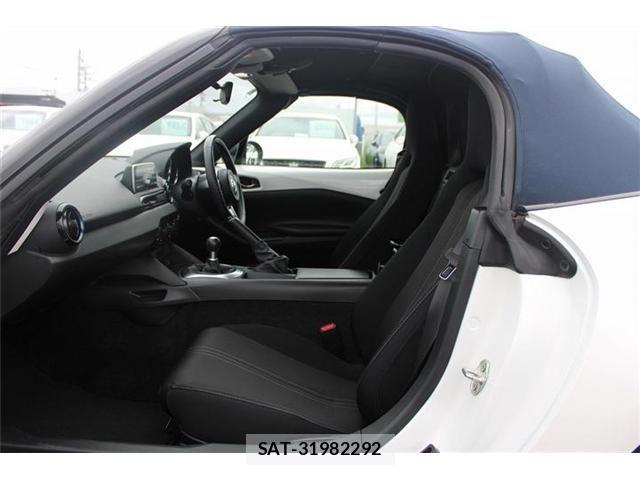 Mazda ROADSTER 2022-09 8881863-26