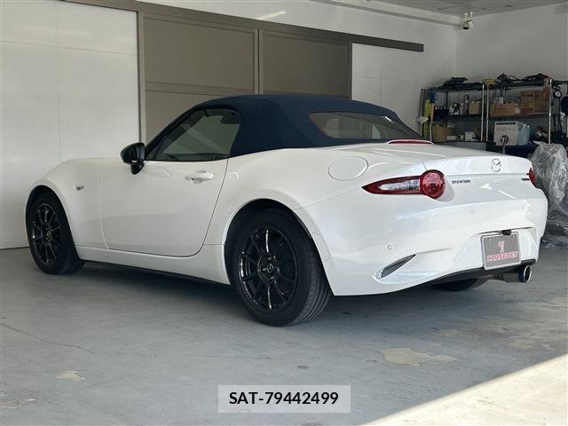Mazda ROADSTER 2023-11 8881862-6