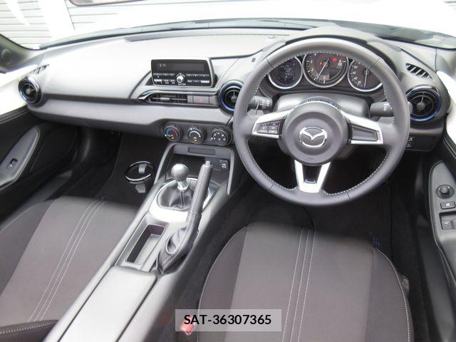 Mazda ROADSTER 2022-03 8881858-14