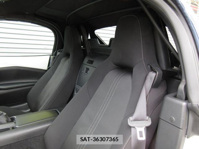 Mazda ROADSTER 2022-03 8881858-21