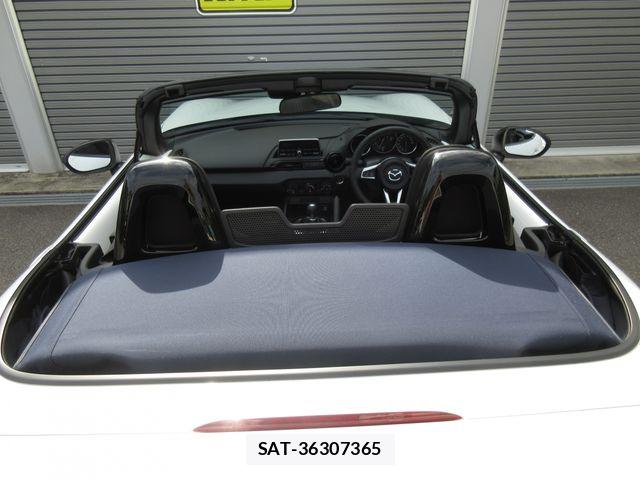 Mazda ROADSTER 2022-03 8881858-23