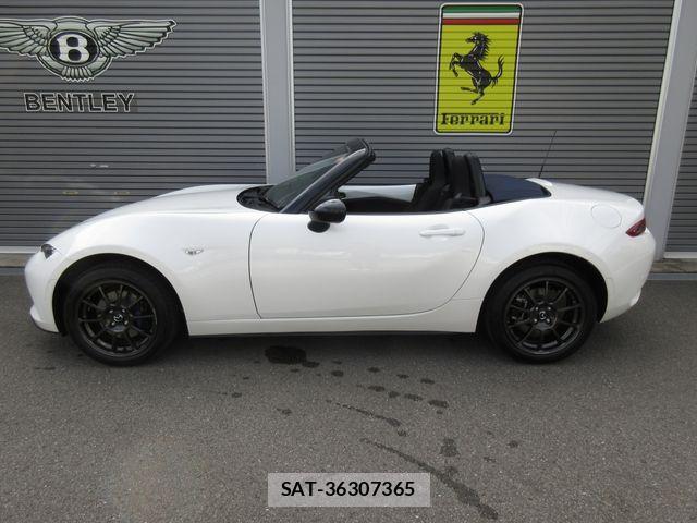 Mazda ROADSTER 2022-03 8881858-26