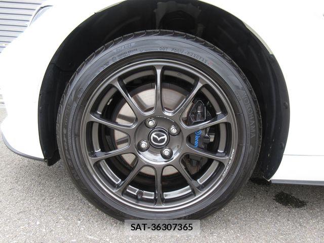 Mazda ROADSTER 2022-03 8881858-7