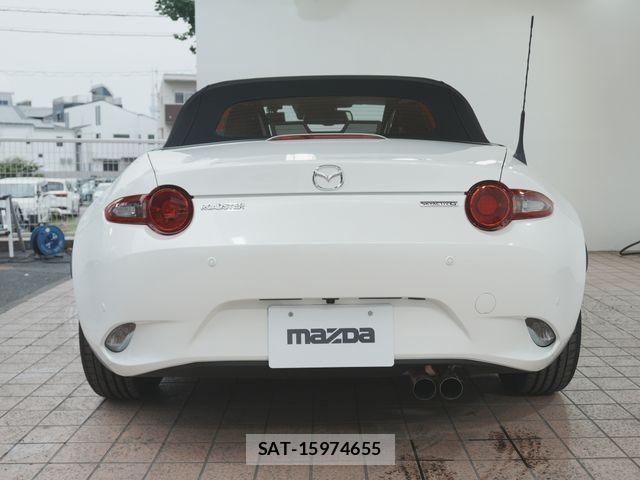 Mazda ROADSTER 2022-01 8881857-9