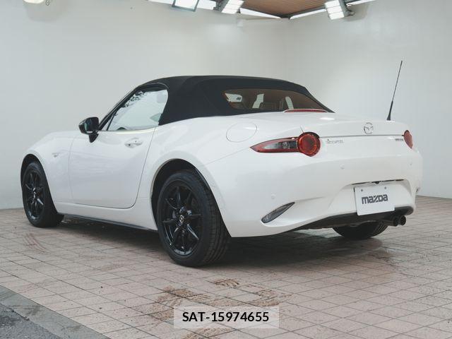 Mazda ROADSTER 2022-01 8881857-22