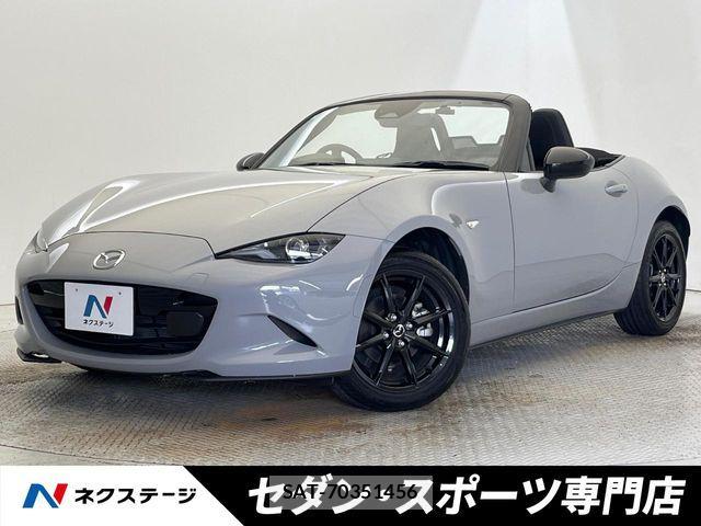 Mazda ROADSTER 2025-09 8881855-0