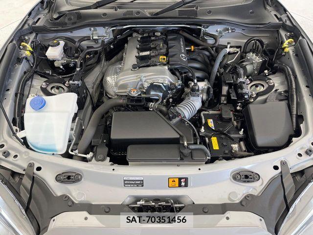 Mazda ROADSTER 2025-09 8881855-19