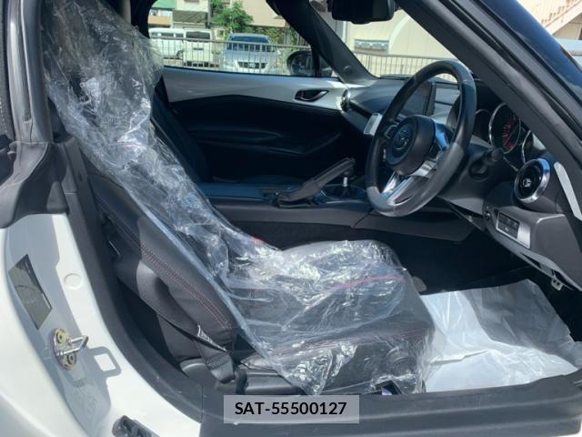 Mazda ROADSTER 2022-01 8884257-18