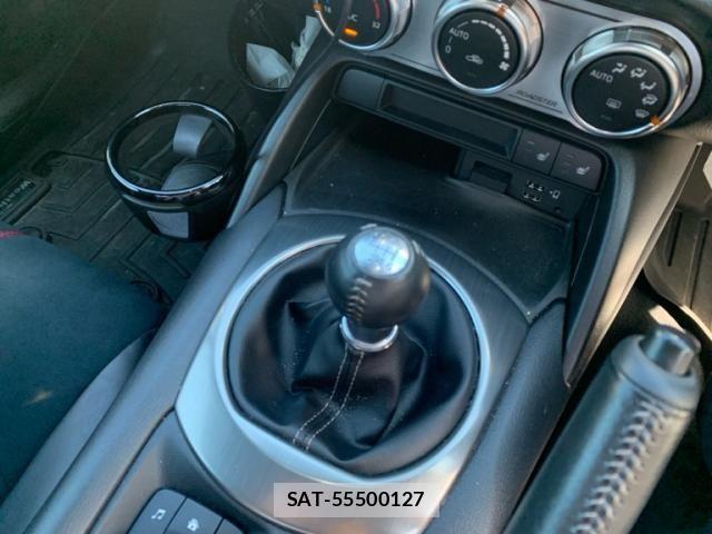 Mazda ROADSTER 2022-01 8884257-23