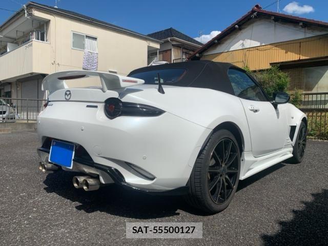 Mazda ROADSTER 2022-01 8884257-5