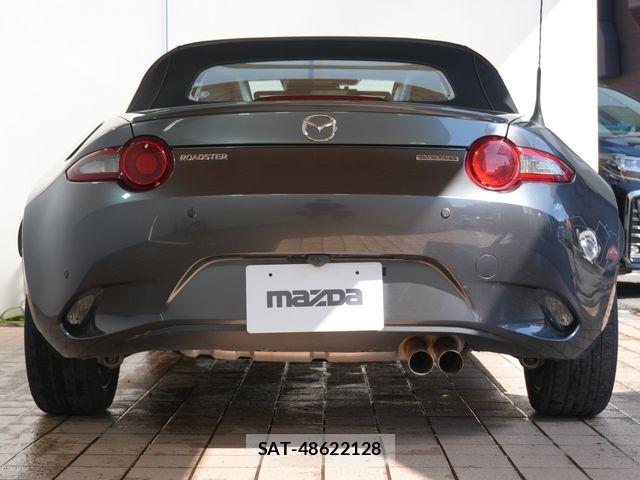 Mazda ROADSTER 2021-08 8884255-9