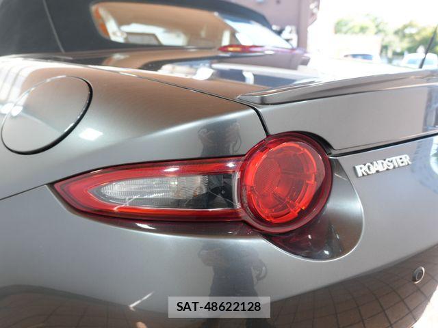 Mazda ROADSTER 2021-08 8884255-25