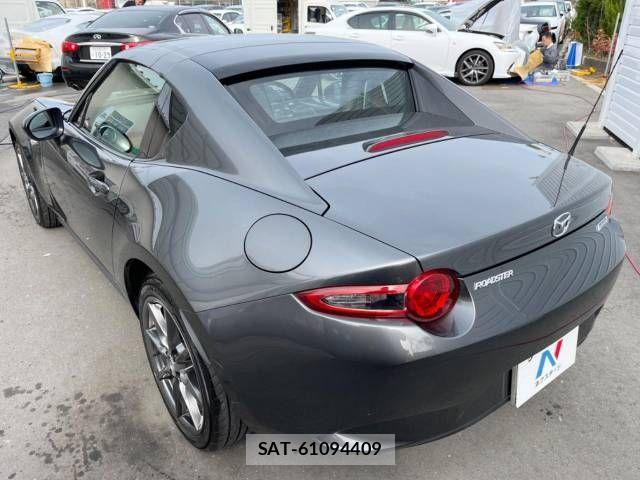 Mazda ROADSTER 2017-03 821830-17