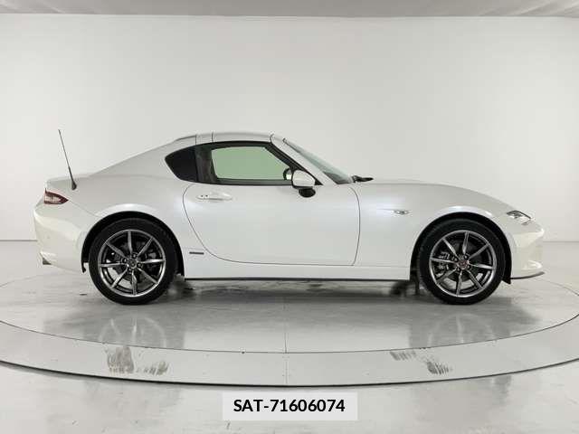 Mazda ROADSTER 2020-08 1332921-6