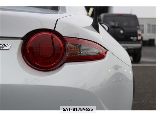 Mazda ROADSTER 2017-03 1610240-9