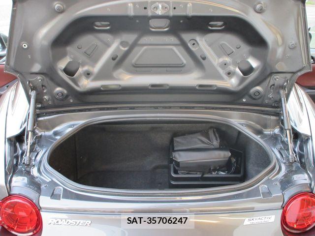 Mazda ROADSTER 2018-01 5877048-10