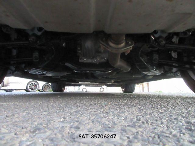 Mazda ROADSTER 2018-01 5877048-28