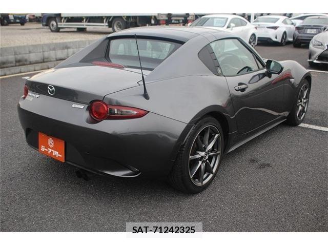 Mazda ROADSTER 2016-12 6017151-12